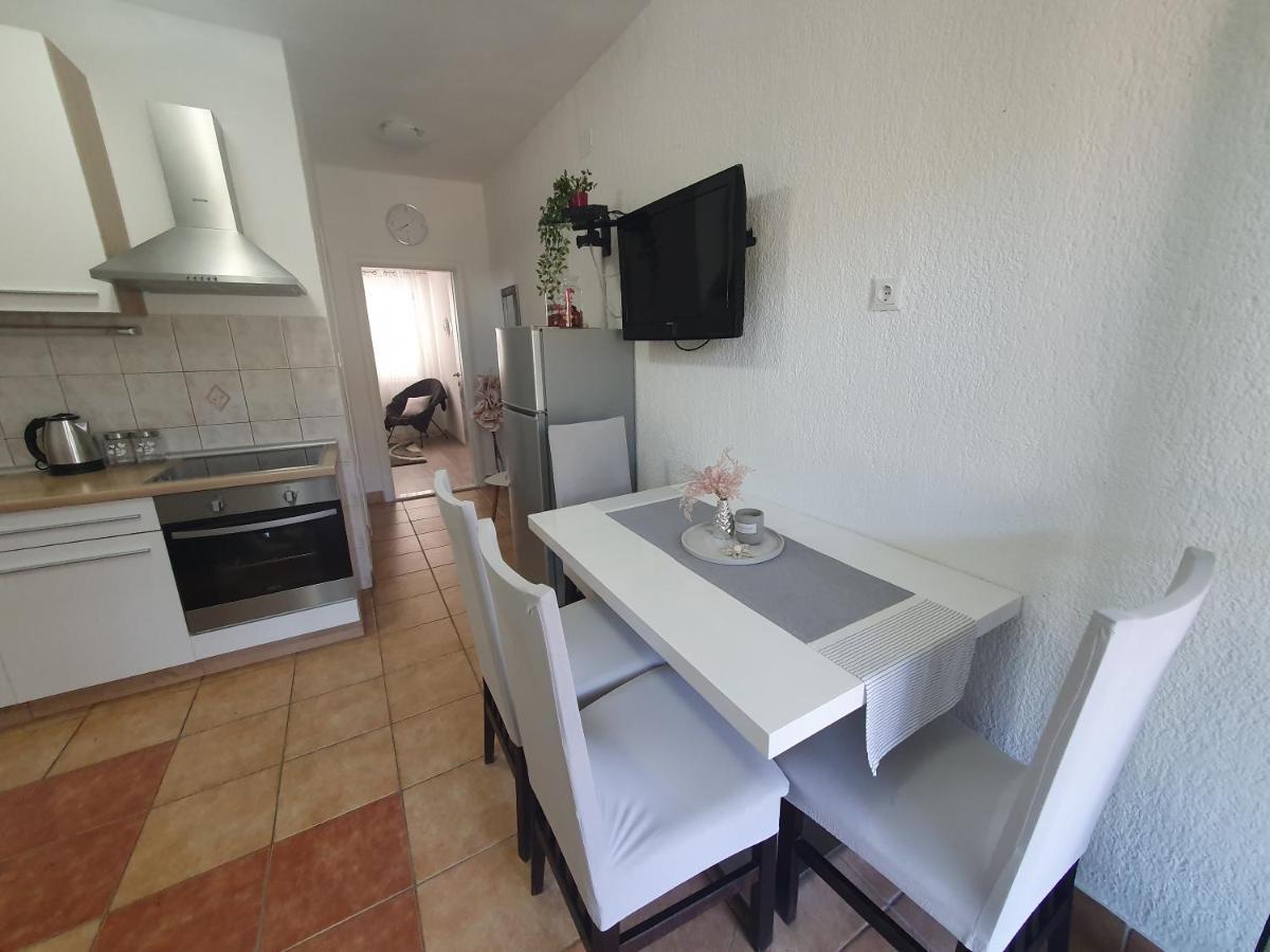 Apartman Mare Šibenik Esterno foto